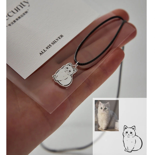 A unique and beautiful necklace made with pet photos, such as dogs and cats ♡ One of a kind in the world!